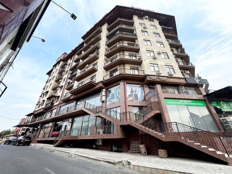 Продаётся ПОМЕЩЕНИЯ, улица Циолковский, 80м2