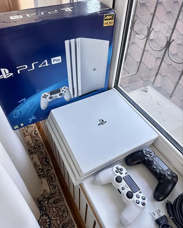 PlayStation 4 Slim 1TB +16 Игры