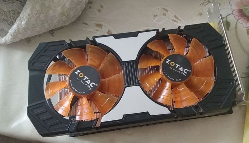 Zotac GTX 750TI 2GB DDR5