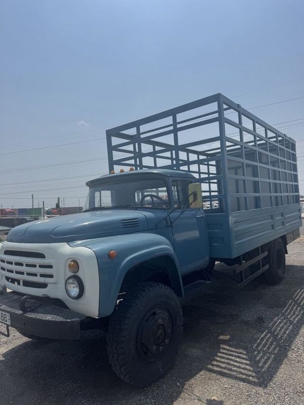 Zil 130 xolari yaxshi (a’lo) Zil 130 xolari yaxshi (a’lo)
