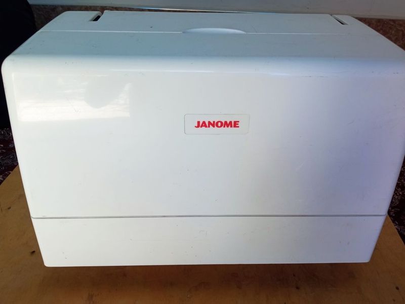 Janome electron mashinka vishipka Janome electron mashinka vishipka