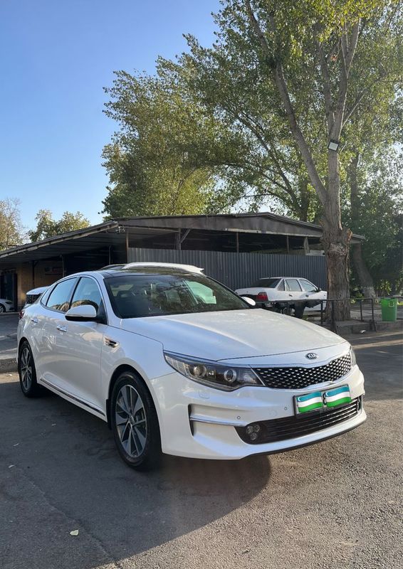 Kia Optima sotiladi Kia Optima sotiladi