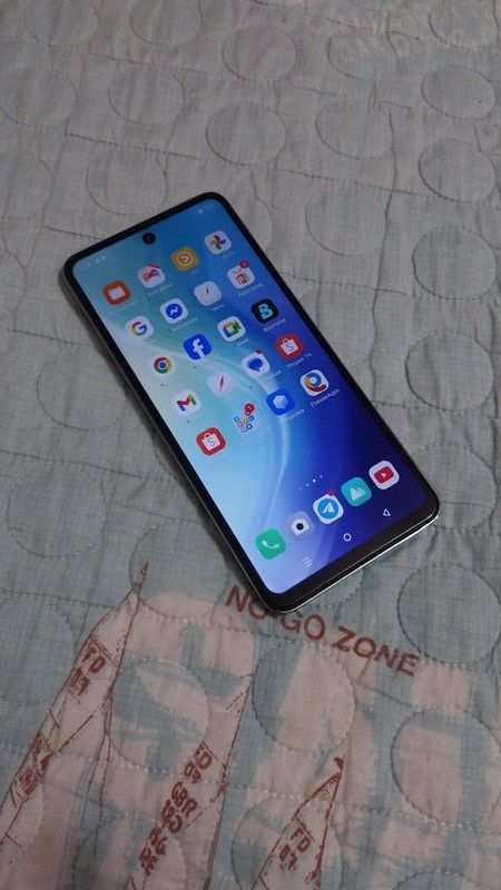 Infinix not 40i 128gb Infinix not 40i 128gb