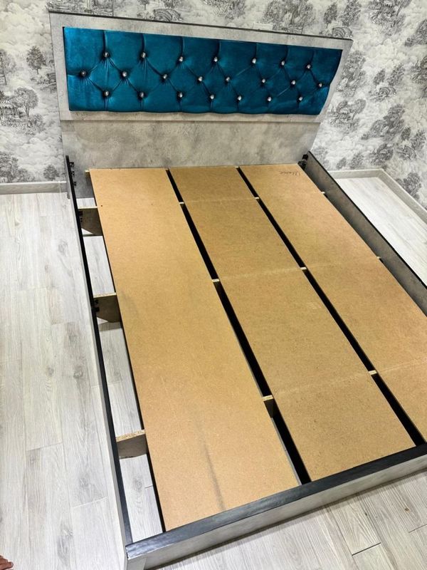Kravat va matras Kravat va matras