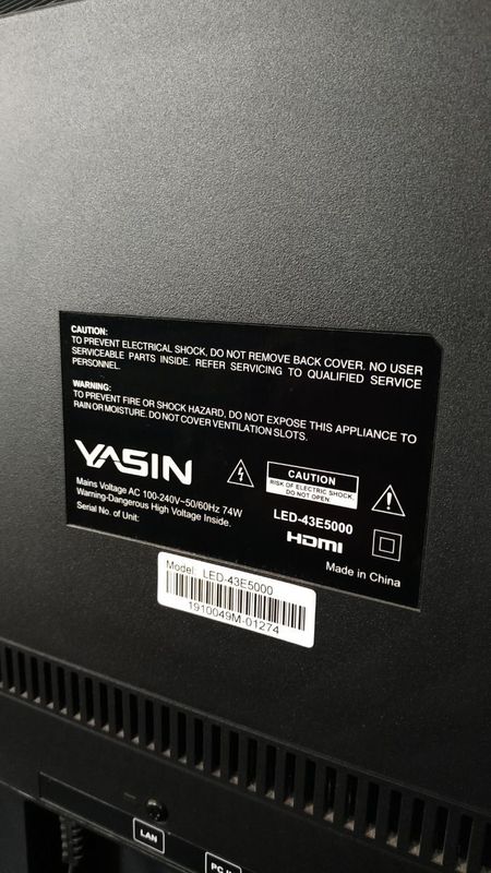 Продам телевизор Yasin smart для запчасти Продам телевизор Yasin smart для запчасти