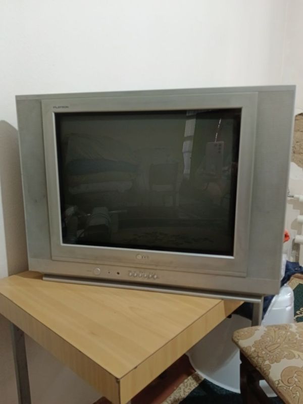 Продается телевизор