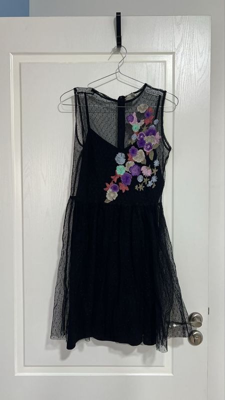 Платье двойное в хорошем состояние asos