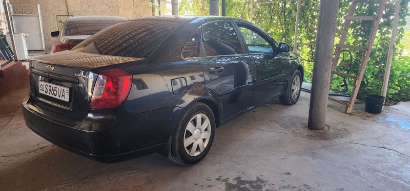 Ласетти 1.8 2010 lacetti