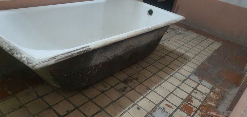 Vanna sotiladi arzon narxda