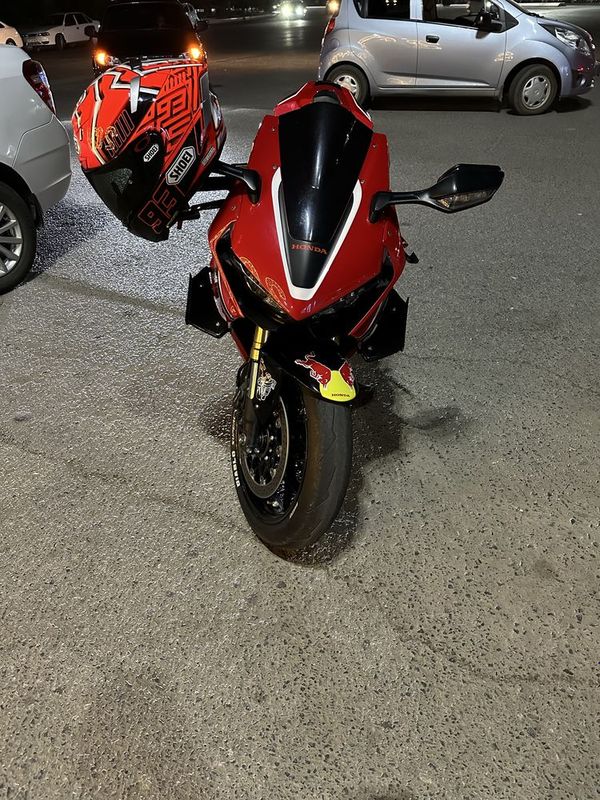 Honda cbr1000rr 2017 Honda cbr1000rr 2017