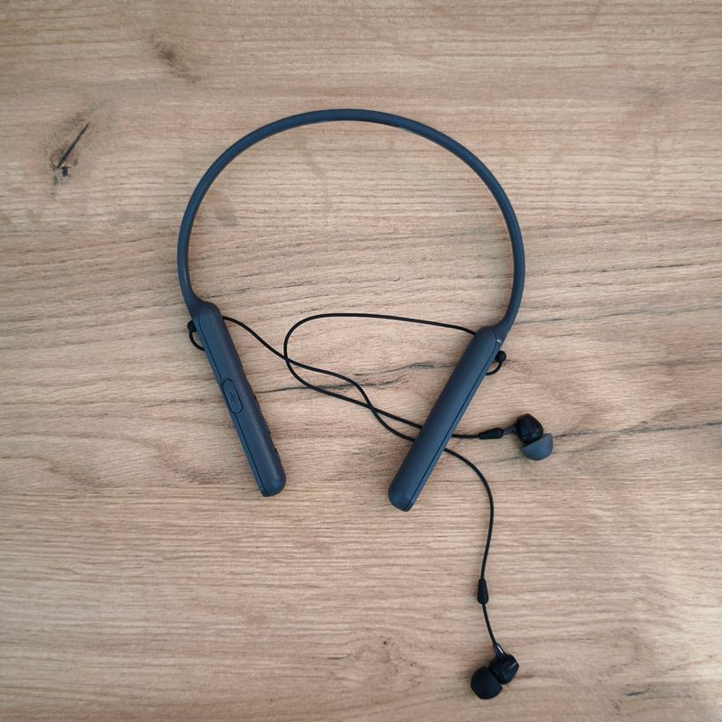 Наушники Sony WI-C400