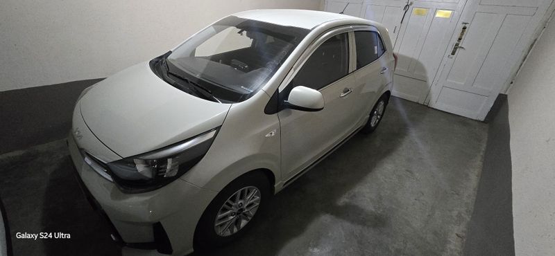 Kia 2023 .