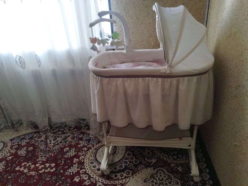 Loloka baterekali ashula etadi tebranadi sveti bor