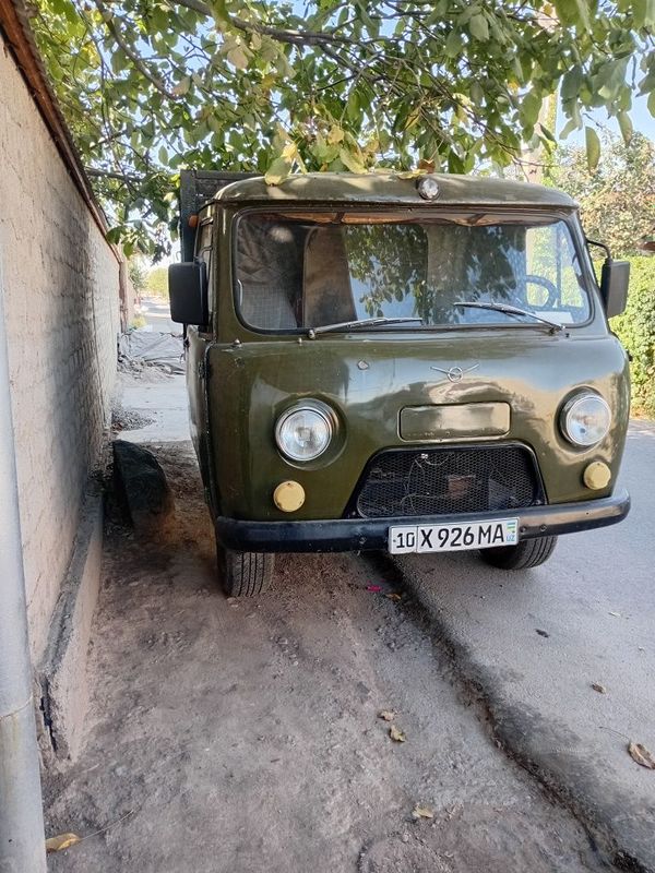 Uaz sotiladi metan gazi ham bor tayor mowma Uaz sotiladi metan gazi ham bor tayor mowma