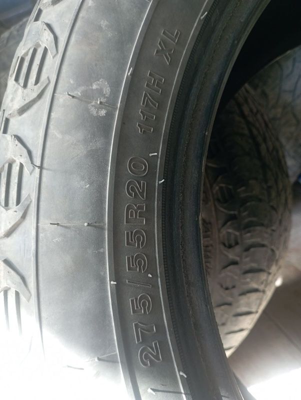 275/ 55R20. 117H. XL baloni sotiladi