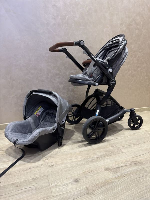 Продается коляска kidilo Продается коляска kidilo