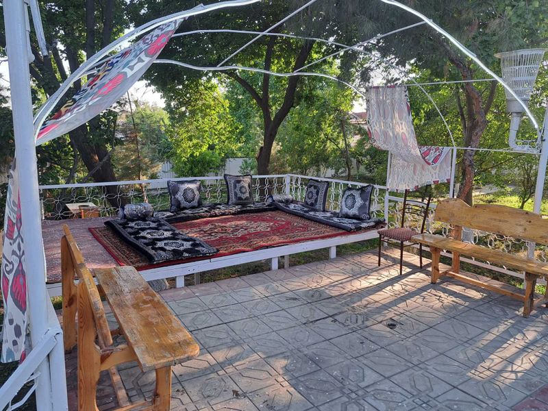 Дача времён УзССР в национальном стиле со всеми удобствами Дача времён УзССР в национальном стиле со всеми удобствами