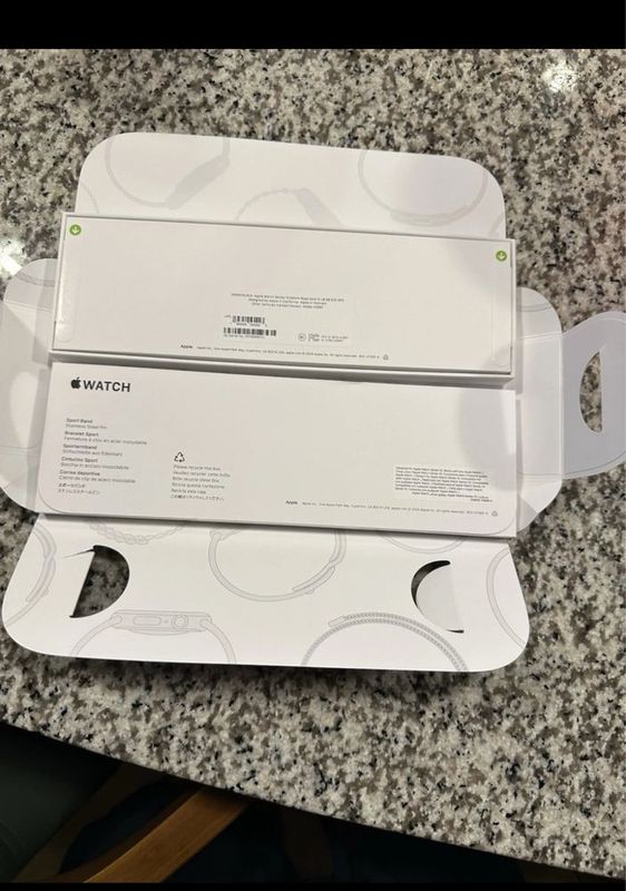 Apple watch 10 46mm Yangi Apple watch 10 46mm Yangi
