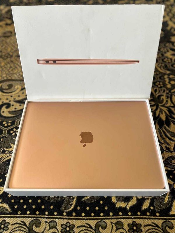 Macbook Air M1 Gold 8/256 96% 66sikl Ideal Macbook Air M1 Gold 8/256 96% 66sikl Ideal