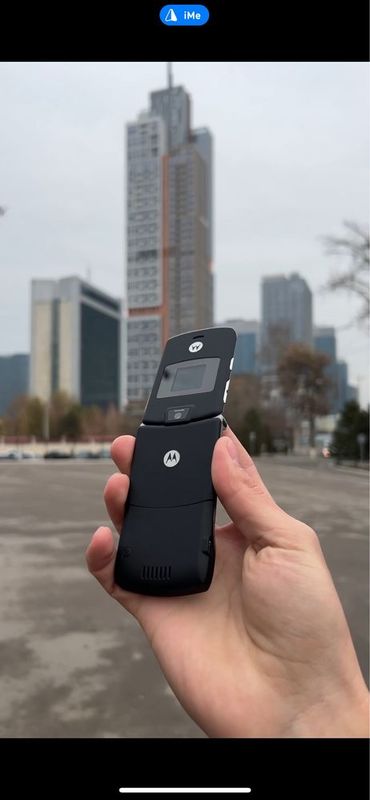 Motorola V3 Yangi karopka ishlatilmagan