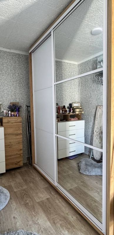 Шкаф купе гардироб с цельными антресолями