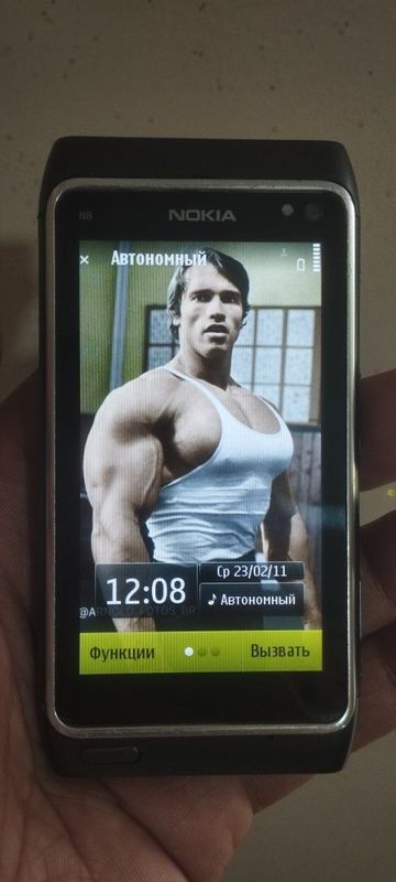 Продам Nokia n8 в хорошем состоянии Продам Nokia n8 в хорошем состоянии
