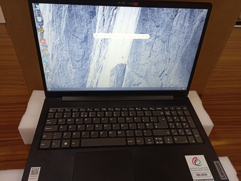 Lenovo I5-1135G7 WIN-V7MOJOF9KTQ