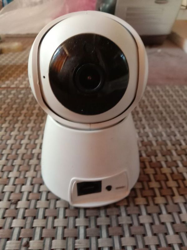 Продается Smart WiFi камера.