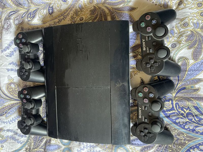 Ps3 playstation pristavka Ps3 playstation pristavka
