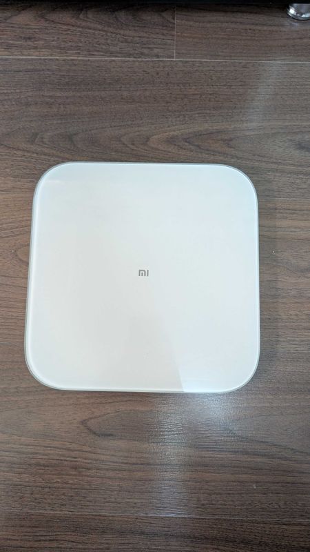 Электронные весы Xiaomi Mi Smart Scale 2 — модель XMTZC04HM Электронные весы Xiaomi Mi Smart Scale 2 — модель XMTZC04HM