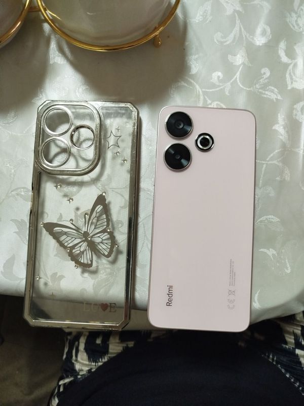 Redmi 13 в идеальном состоянии Redmi 13 в идеальном состоянии