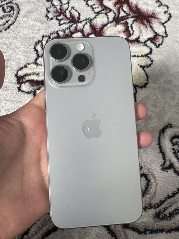 iPhone 15 Pro Max iPhone 15 Pro Max