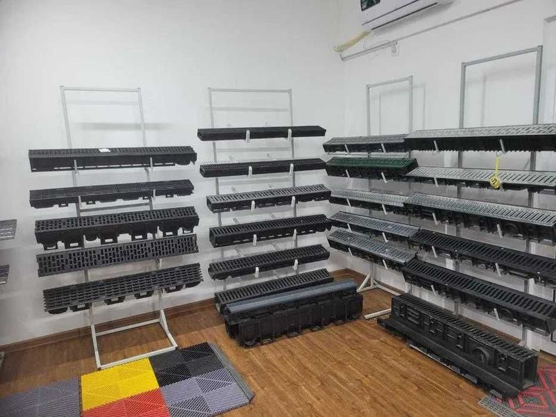ОТ ПЕРВЫХ РУК Лотки от 105 000 сум за п.м. СКЛАД. лоток латок lotok ОТ ПЕРВЫХ РУК Лотки от 105 000 сум за п.м. СКЛАД. лоток латок lotok