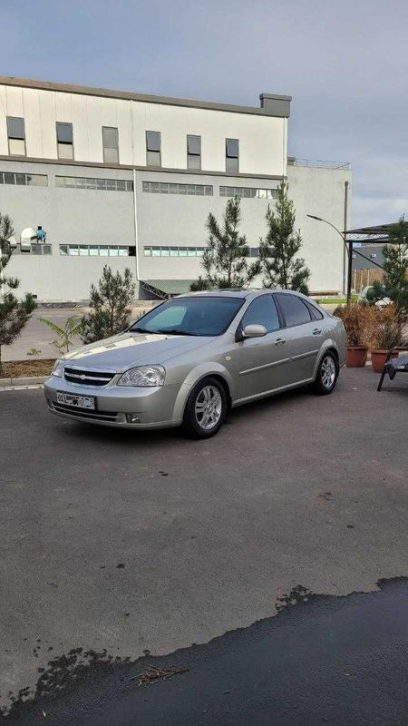 Lacetti 1.8 2009год Lacetti 1.8 2009год