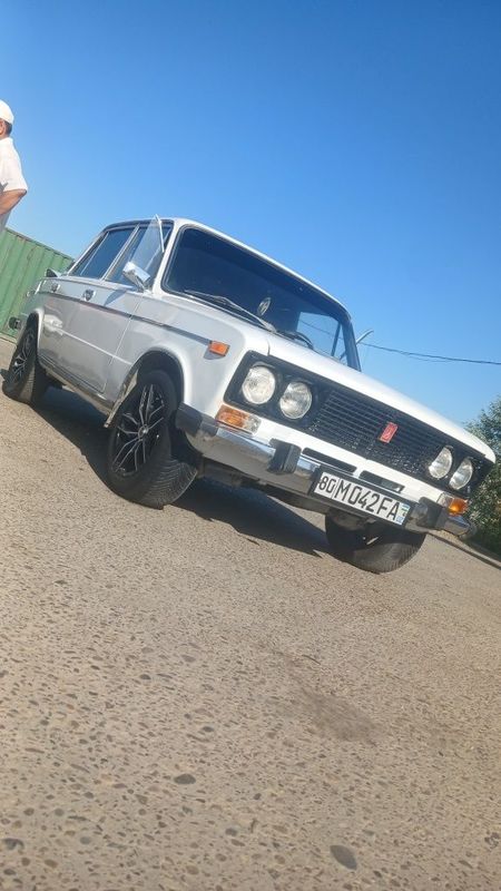 Vaz 2106 sotiladi metan