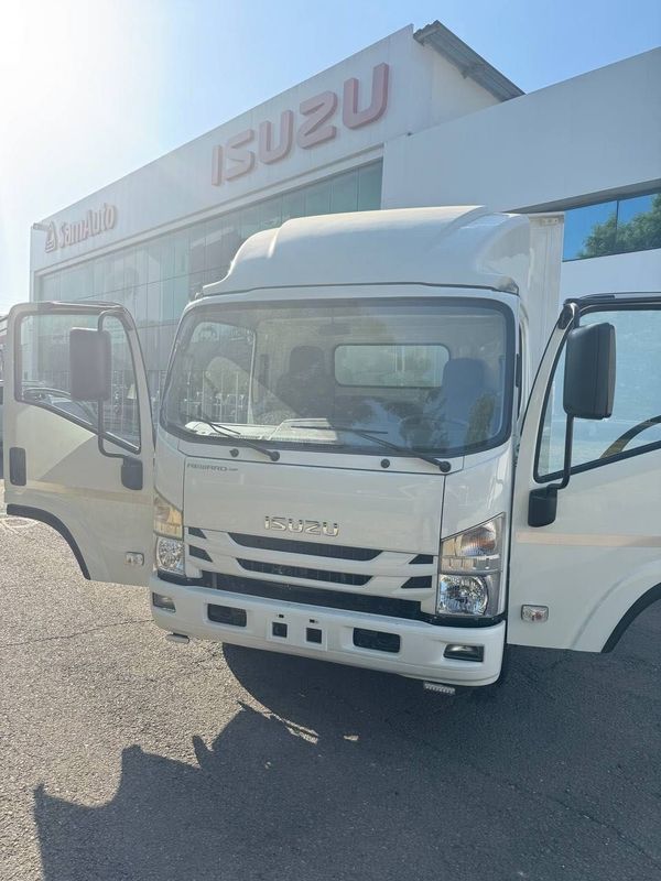 Isuzu yangi pul zarilligi uchun sotilvoti nomerlari ham olib qoyilgan Isuzu yangi pul zarilligi uchun sotilvoti nomerlari ham olib qoyilgan
