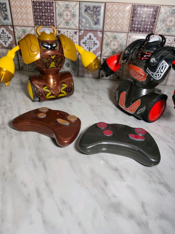 Роботы YCOO Robo Kombat
