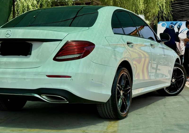 Mercedes w213 e200 Mercedes w213 e200