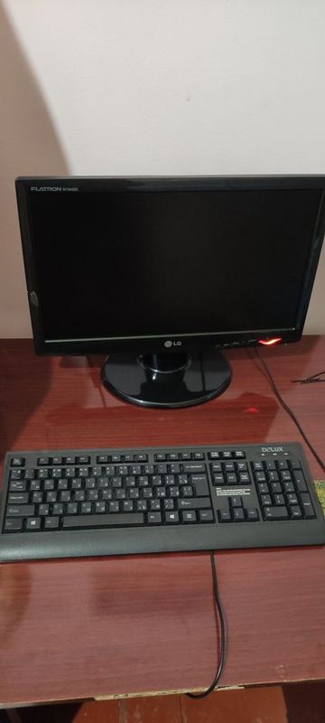 Ofisni PC sastyanasi IDEAL 3 OY GARANTIYA