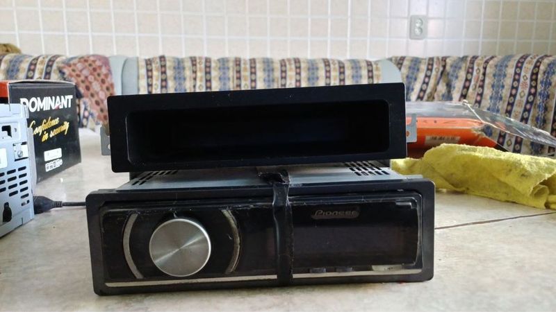 Pioneer magnitafon original satiladi Pioneer magnitafon original satiladi