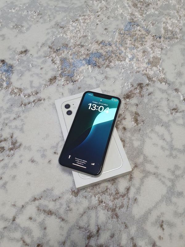 iPhone 11 в отличном состоянии iPhone 11 в отличном состоянии