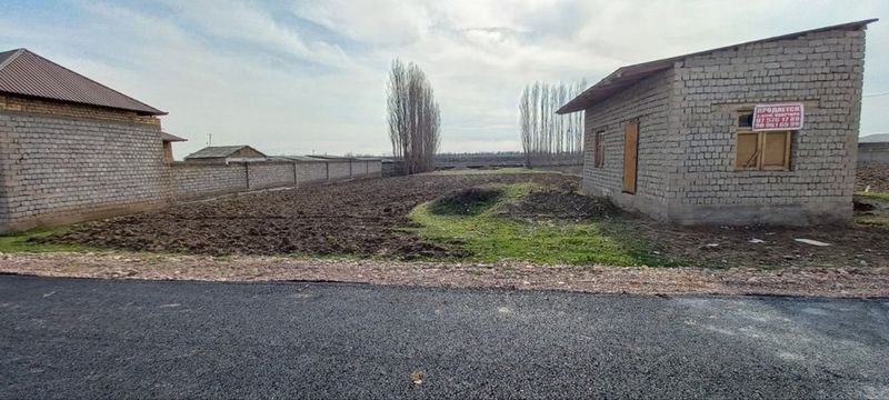 Нурафшон шахрида ер - участкаси сотилади Нурафшон шахрида ер - участкаси сотилади