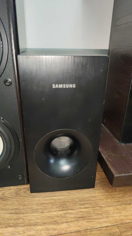 Домашний кинотеатр SAMSUNG Домашний кинотеатр SAMSUNG