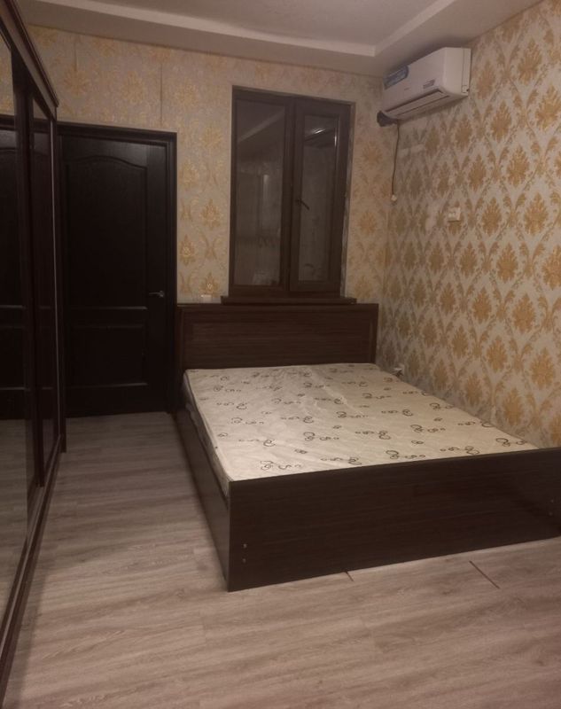 Сдаётся 1 комната (в двух ком. кв) девушке Сдаётся 1 комната (в двух ком. кв) девушке