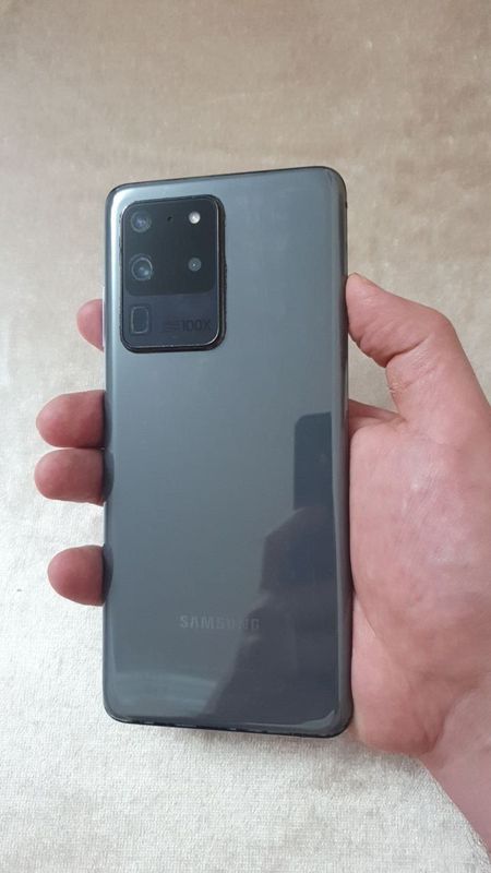 Samsung Galaxy S20 Ultra 5G 12/256GB Igravoy Flagman Holati Yaxshi Zor Samsung Galaxy S20 Ultra 5G 12/256GB Igravoy Flagman Holati Yaxshi Zor
