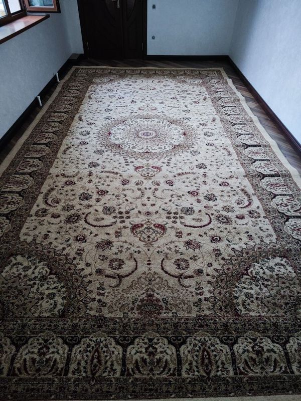 gilam holati zor 3*5.5 metr gilam holati zor 3*5.5 metr