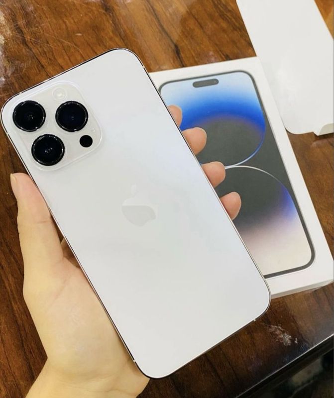 Iphone 14 pro max silver oq Iphone 14 pro max silver oq