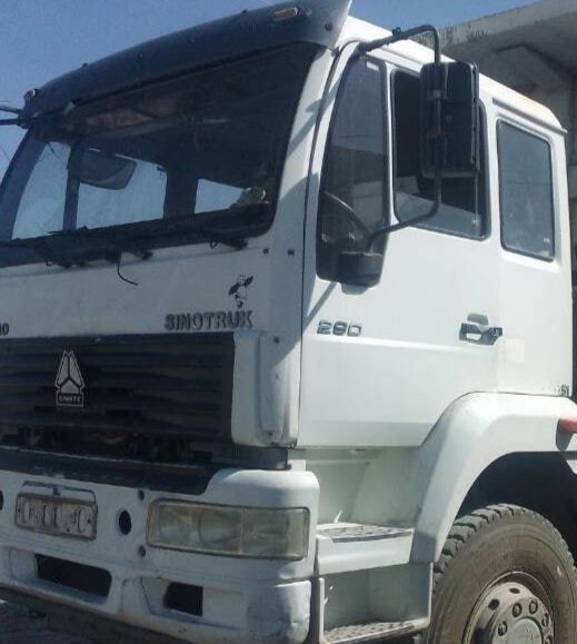 Howo Sinotruk, 25 tonnalik, sotiladi, 25ming $, telda kelishamiz