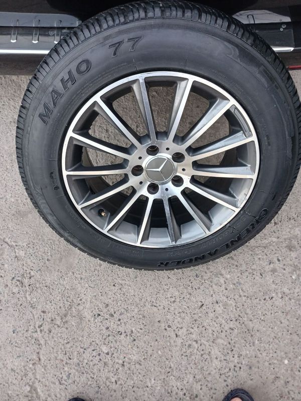 Срочно продается диска балон 235/60 R 17 Срочно продается диска балон 235/60 R 17