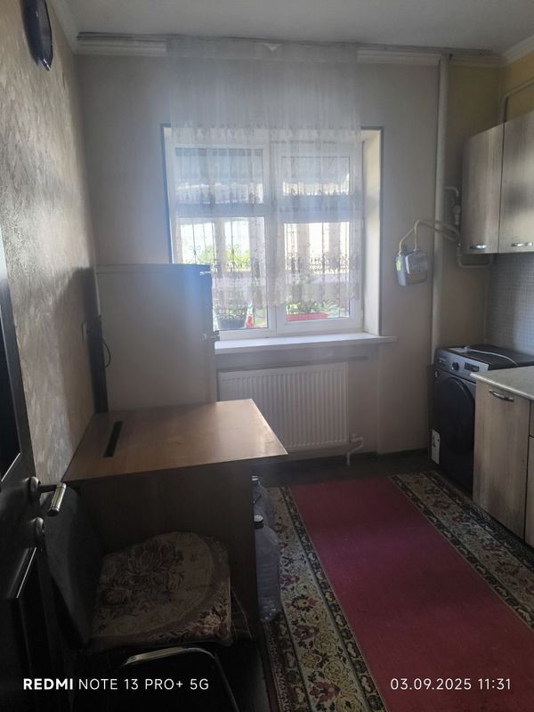 Срочно сдаётся квартира сергели 5а 2 ком семья рядом метро 3 бек Срочно сдаётся квартира сергели 5а 2 ком семья рядом метро 3 бек